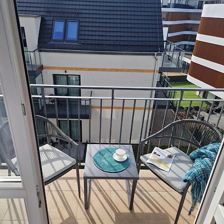 Stylish Vacation Apartment With Parking In Miedzyzdroje By Noclegi Renters Dış mekan fotoğraf