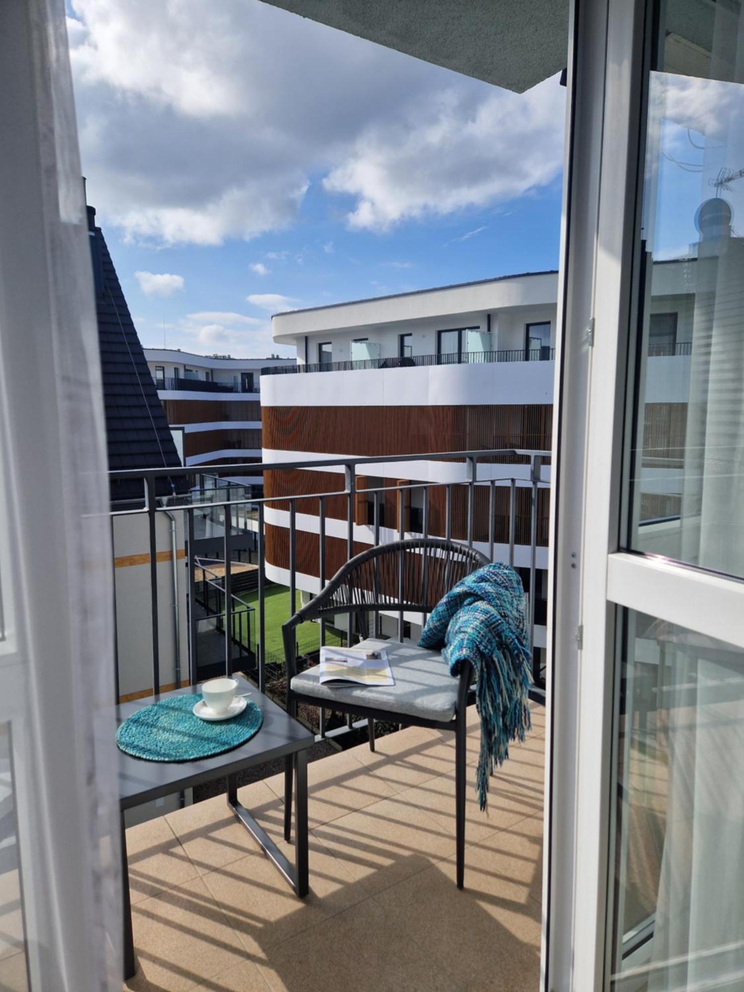 Stylish Vacation Apartment With Parking In Miedzyzdroje By Noclegi Renters Dış mekan fotoğraf